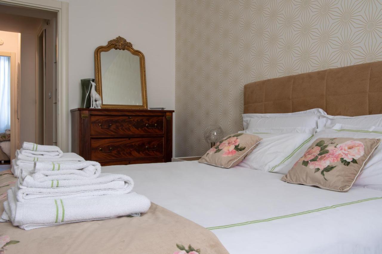 Appartement Residenza Belle Époque à Milan Extérieur photo