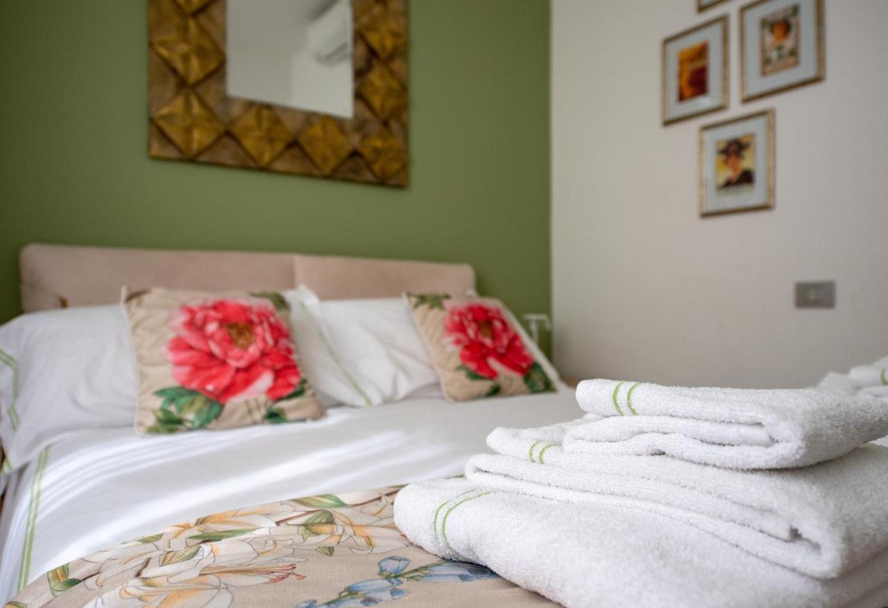 Appartement Residenza Belle Époque à Milan Extérieur photo